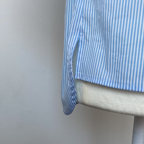 Vineyard Vines Woven Top Smocked Flu Hydrangea - Picture 4 of 7